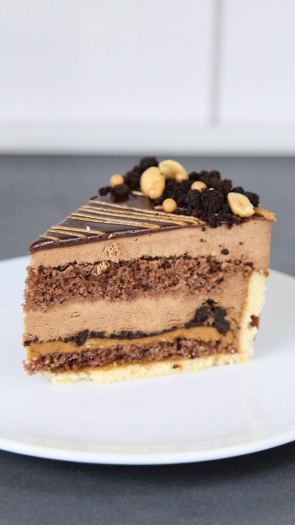 Peanut Butter Chocolate Crunch Torte - Vorbestellung