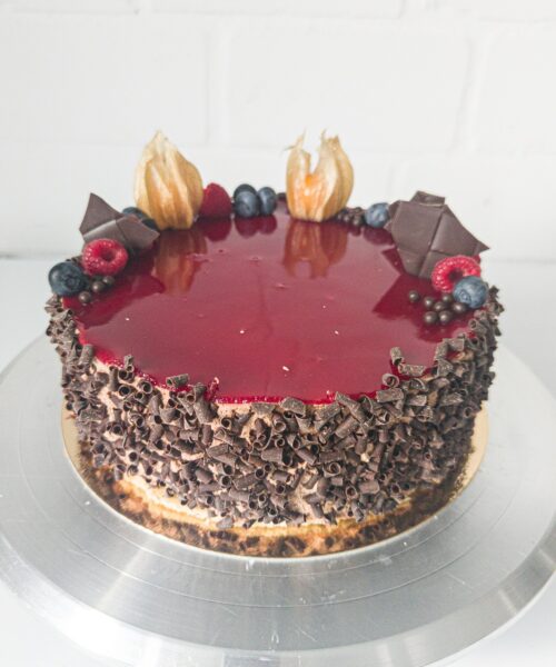 Cafe Torte Schoko Marzipan Kirsch