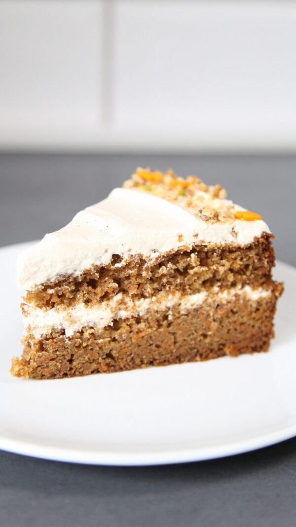 Carrot Cake - Vorbestellung